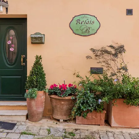 Lägenhet Old-world In Varano With Courtyard